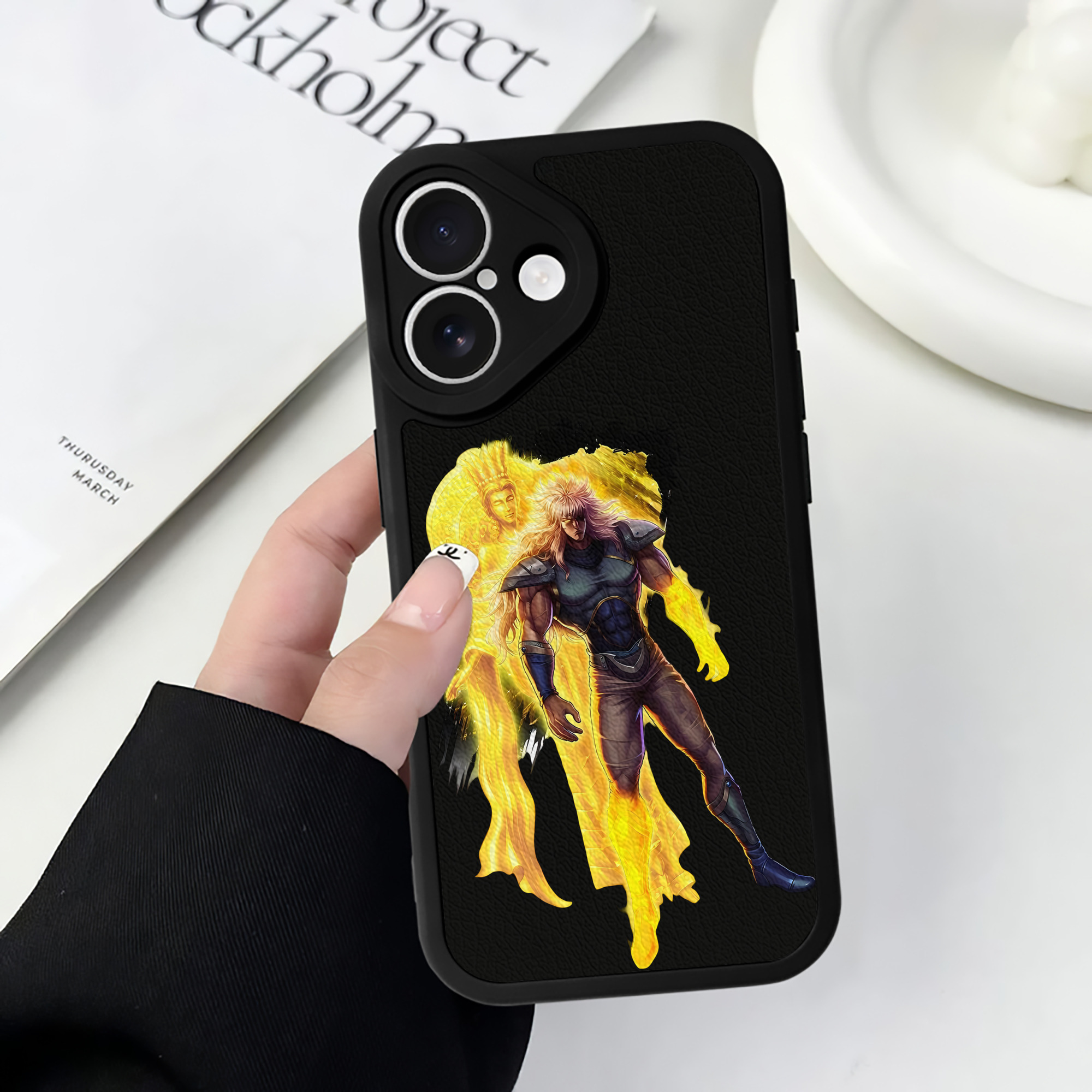 （画像用） 北斗の拳 Fist of the North Star 【iPhone 16シリーズ対応】シリコンスマホケース（レザー調） 材質：シリコン